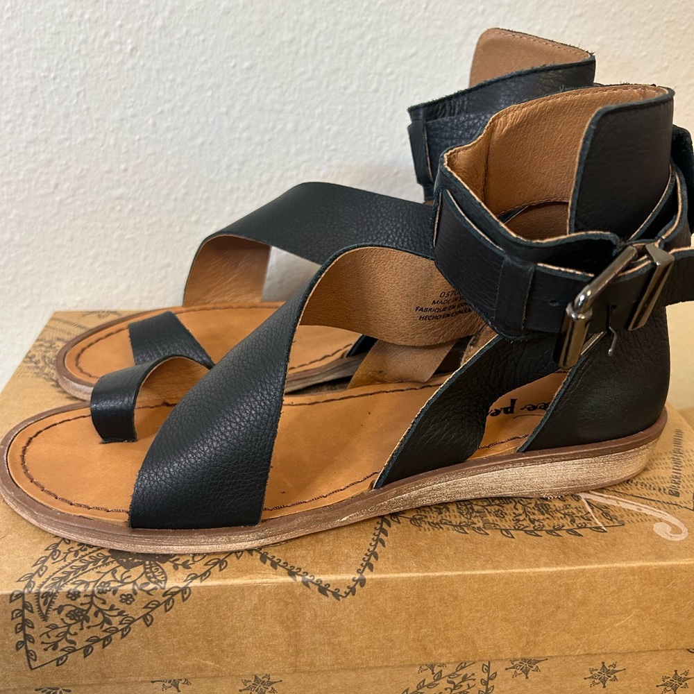 Free People Black Leather Vale Boot Sandal NWT Size 7